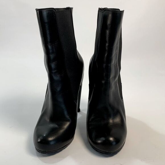 Nicholas Kirkwood black leather round toe high heels Booties 36.5 EUC - Picture 2 of 16